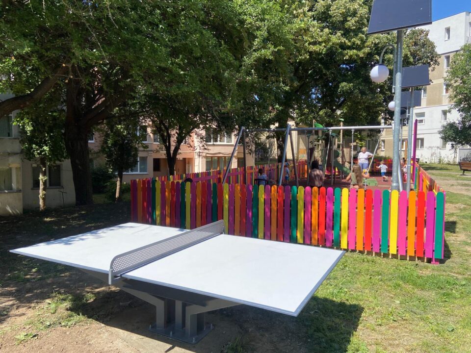 Zeci de mese pentru tenis de masă vor fi instalate prin cartierele Sucevei