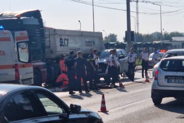Bărbatul accidentat mortal pe str. Traian Vuia traversase pe trecerea de pietoni. Șoferul unui autoturism l-a lovit în plin, de lângă un camion