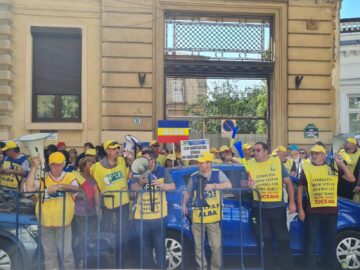 Liderii celor mai mari sindicate din educație au protestat din nou la București