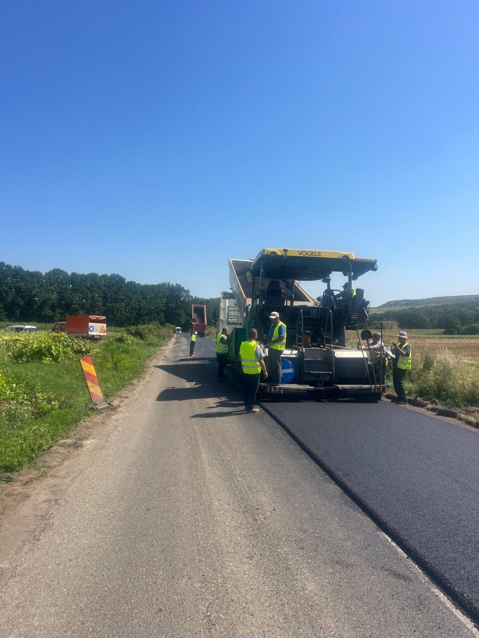 Șoldan anunță că, după o așteptare de nouă ani, drumul dintre Adâncata și Hănțești are din nou asfalt
