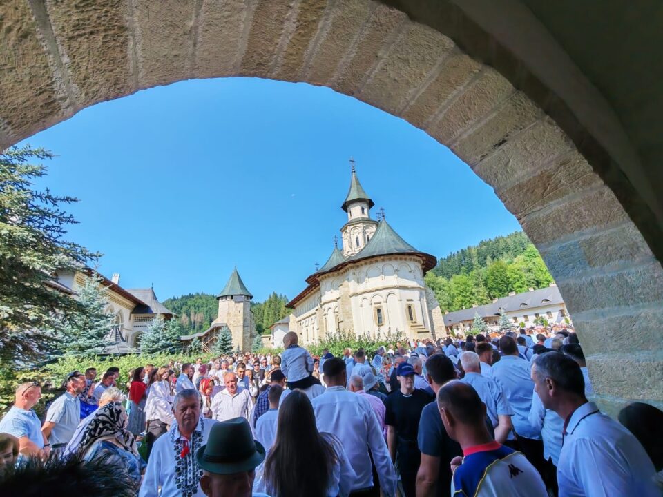 Putna 15 august 2025
