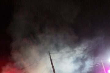 Un bărbat de 89 de ani a murit carbonizat în casa incendiată intenționat