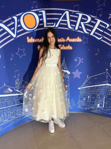 Elevi suceveni, premiați la Festivalul Internațional de muzică ușoară „Volare” de la Piatra-Neamț