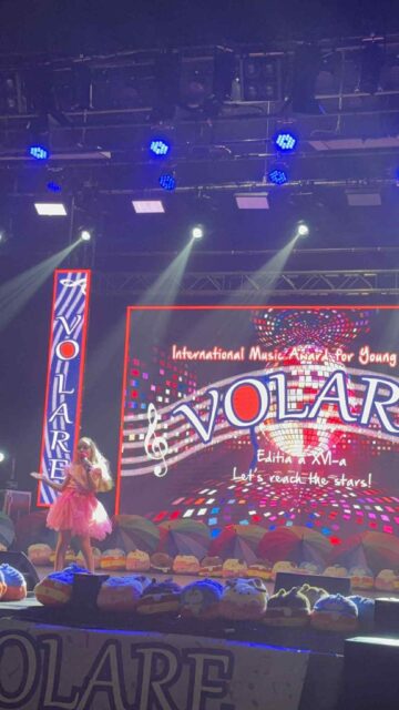 Elevi suceveni, premiați la Festivalul Internațional de muzică ușoară „Volare” de la Piatra-Neamț