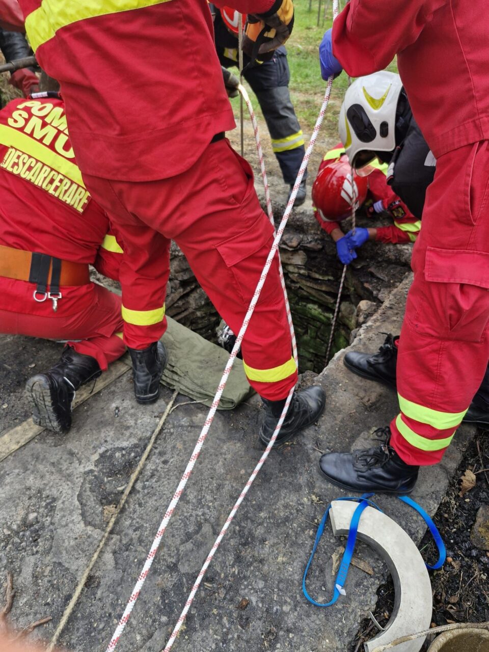 Bărbat mort în timp ce curăța o fântână