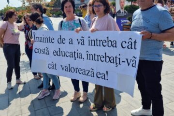 „Munca unui profesor nu se limitează la orele de predare”