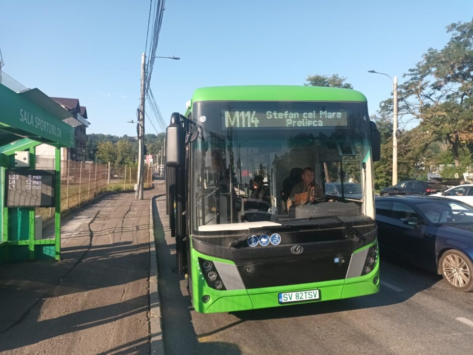 Autobuzele electrice achiziționate cu fonduri europene, special pentru acest proiect, circulă deja pe 6 trasee