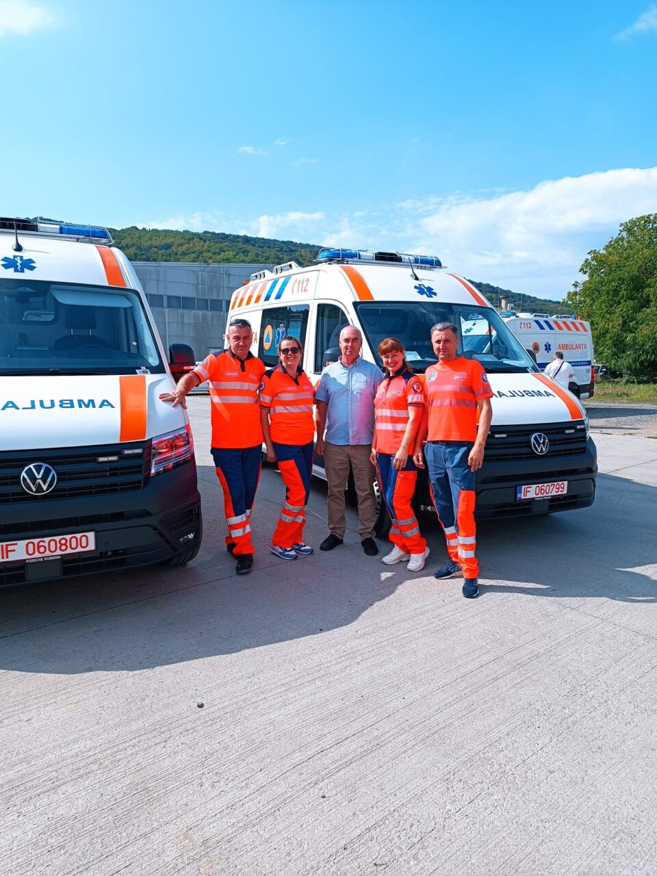 Serviciul de Ambulanța Județean Suceava a primit încă două noi autosanitare