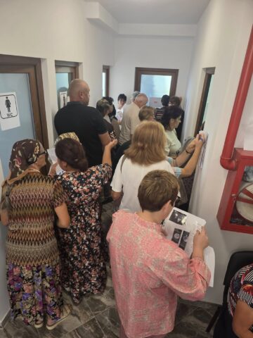 Consultații și investigații medicale gratuite, oferite la Siret de voluntarii de la Paraclisul Catedralei Naționale
