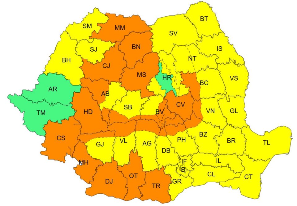 Cod galben și portocaliu de furtuni în aproape întreaga țară