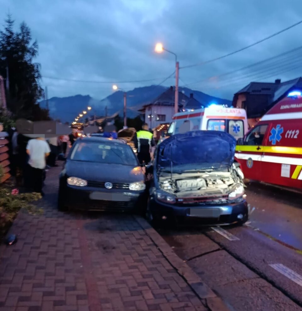 Carambol cu 4 autovehicule, la Câmpulung Moldovenesc