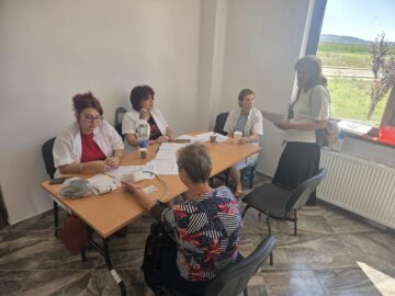 Consultații și investigații medicale gratuite, oferite la Siret de voluntarii de la Paraclisul Catedralei Naționale