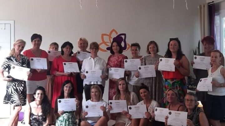 Când profesorii învață pentru a dărui: experiențe Erasmus+