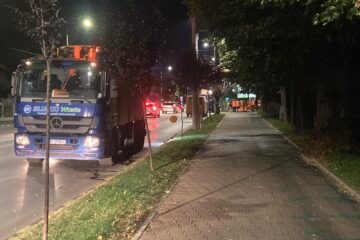 Reabilitarea canalizării de sub bulevardul principal continuă, inclusiv cu refacerea terenului afectat de săpături