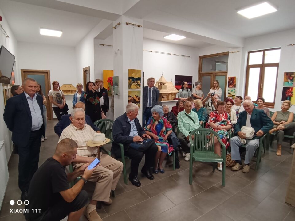 Un reper al artei din Bucovina, artistul Radu Bercea a fost omagiat prin lansarea unei expoziții la Gura Humorului