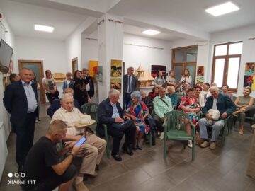 Un reper al artei din Bucovina, artistul Radu Bercea a fost omagiat prin lansarea unei expoziții la Gura Humorului