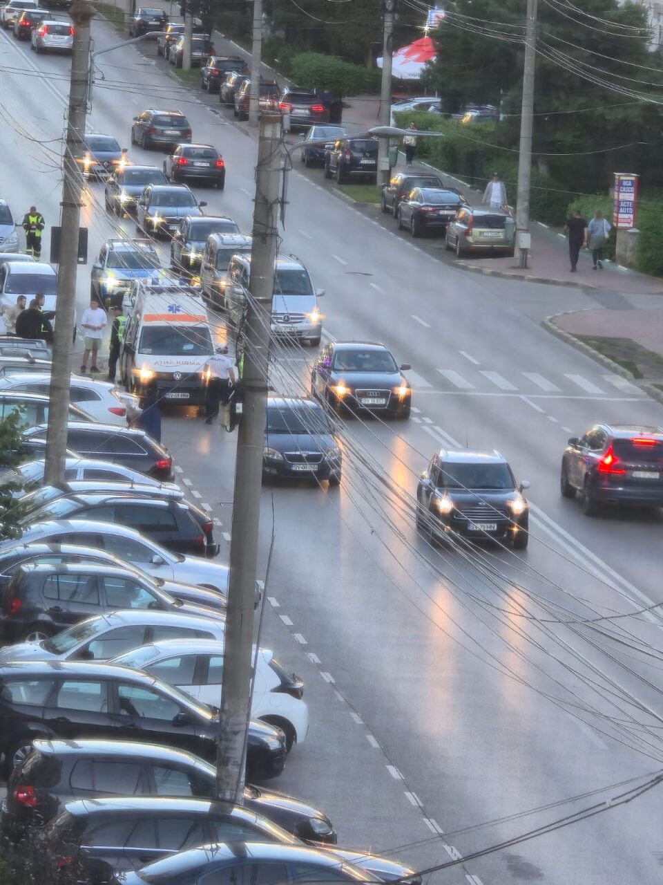 Fată de 7 ani, accidentată pe trecerea de pietoni, în Suceava