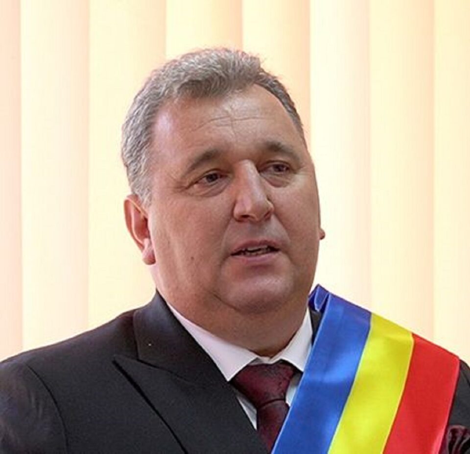 Primarul comunei Cacica, Dinu Ciuc