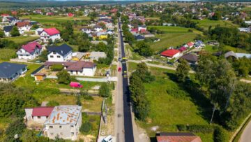 Covor asfaltic nou pe drumul județean dintre Mitocu Dragomirnei și Mănăstirea Dragomirnei. Șoldan: „Este un drum care nu a mai văzut asfalt din 2015”