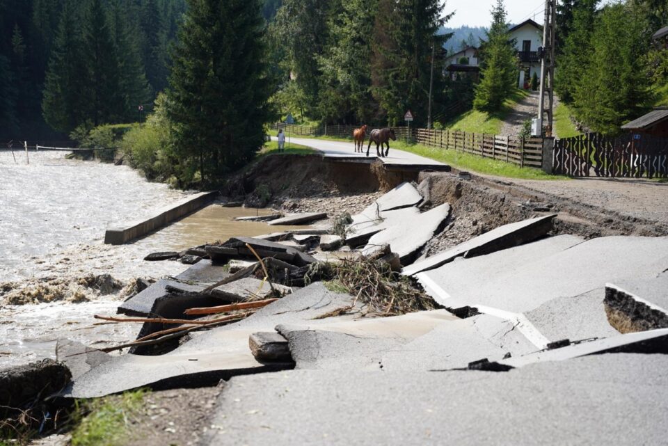 Cei 15 milioane de euro din programul RESTORE pentru refacerea infrastructurii afectate de inundații vor ajunge integral în județul Suceava