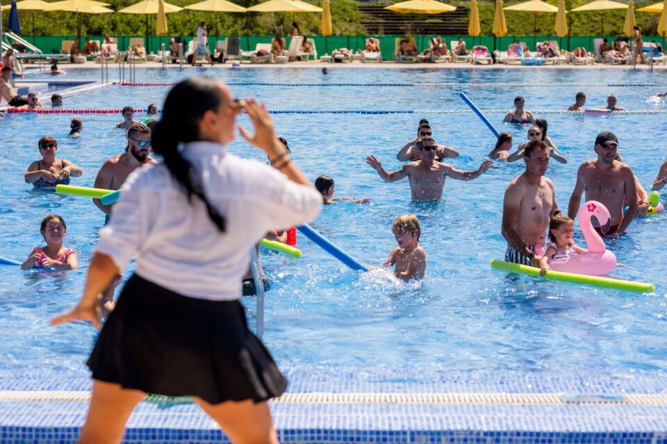 O nouă ediție AquaBeats la Dionisus AquaLand, cu Bucovina Dance Studio