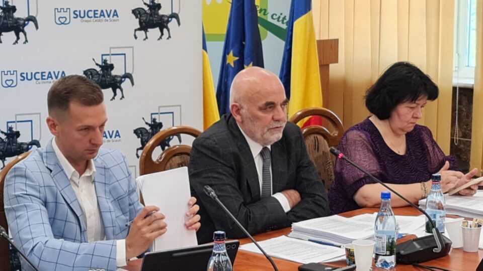 „Noi vizăm curățenia orașului, nu amenzi sau contribuții în plus”, spune primarul Vasile Rîmbu 