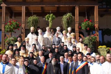Președintele CJ Suceava, Gheorghe Șoldan, a participat la Hramul Manastirii Sihăstria Râșcăi