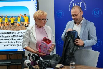 1.000 de ghiozdane pentru elevii din localitățile sinistrate și pentru copii din familii defavorizate