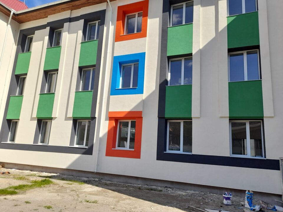 Liceul din Broșteni își va primi elevii în mod festiv, ca revenire la normalitate după drama inundațiilor