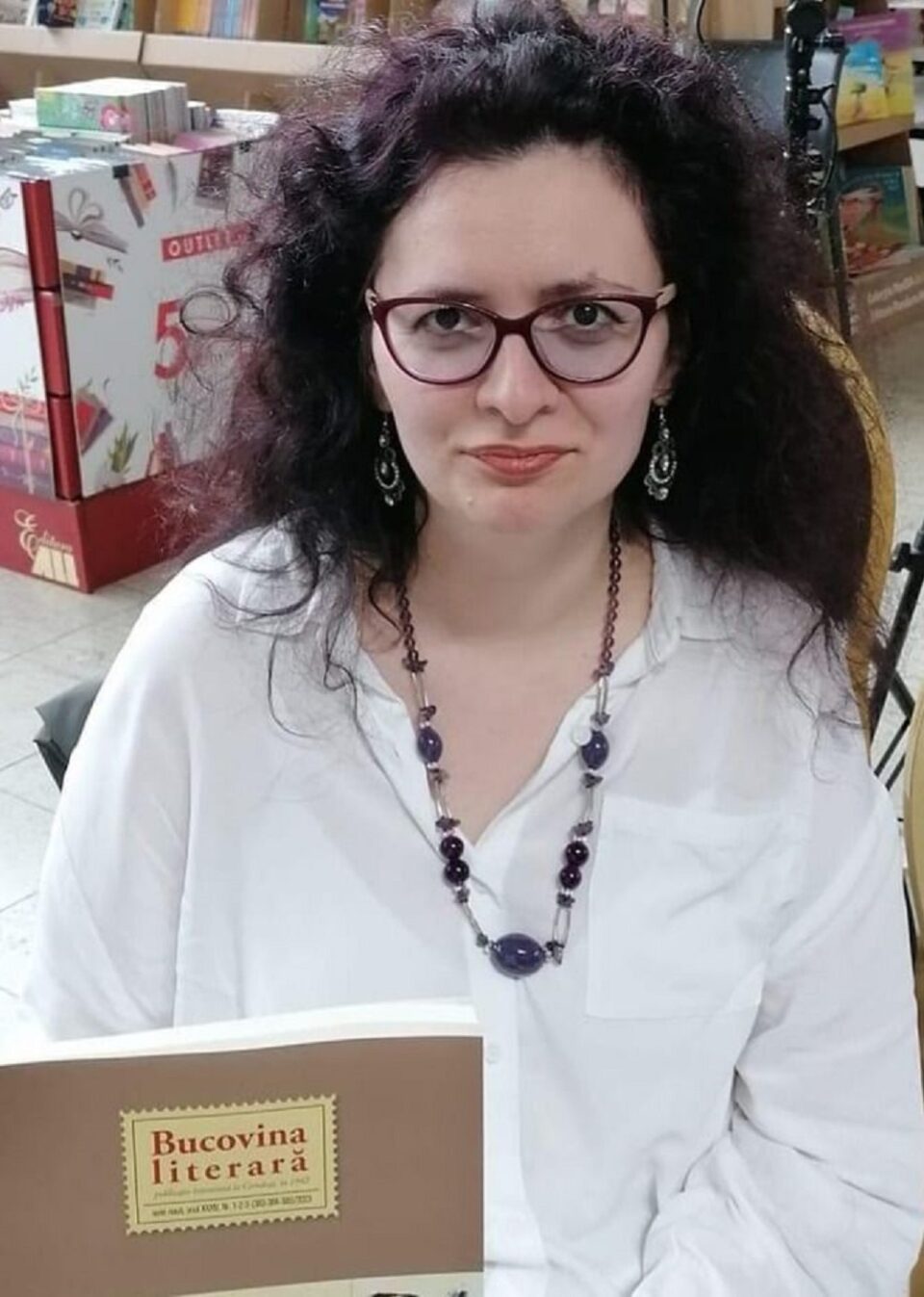 Prof. Isabel Vintilă face parte din grupul de lucru care pregătește noile programe școlare la Limba și literatura română pentru liceu
