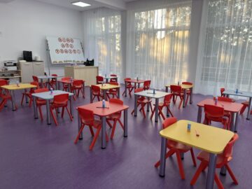 Primăria Dumbrăveni le-a oferit preșcolarilor din comună o nouă grădiniță modernă, inaugurată în prima zi a noului an școlar