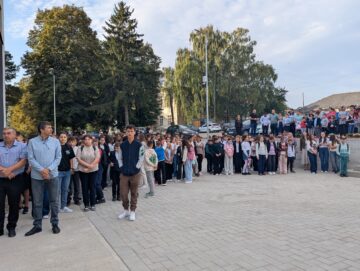 Primăria Liteni a inaugurat un nou corp de clădire, complet modernizat, la Liceul Teoretic „Iorgu Vârnav Liteanu” din Liteni
