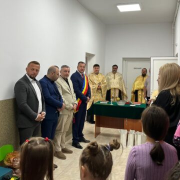 Primăria Pojorâta a renovat cu fonduri proprii și europene școala primară din comună
