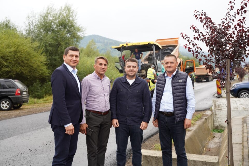 Președintele Consiliului Județean Suceava, Gheorghe Șoldan, s-a întâlnit la Brodina cu primarii din Straja, Brodina și Ulma