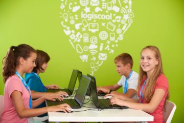 Înscrieri la Logiscool Suceava: robotică, programare și competențe digitale, pentru copiii între 6 și 18 ani
