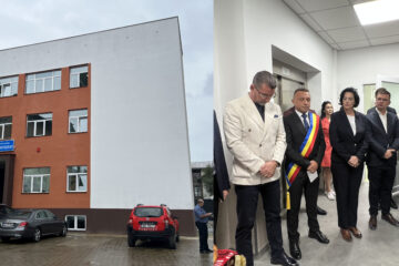 În Vatra Dornei a fost inaugurat noul ambulatoriu integrat cu 17 specializări al Spitalului Municipal, care va deservi întregul bazin al Dornelor