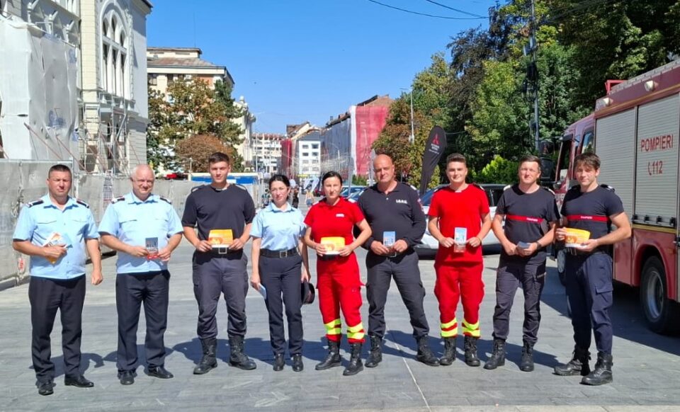 Pompierii își marchează ziua cu numeroase evenimente și cu o expoziție a tehnicii, în centrul Sucevei