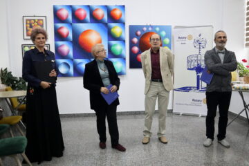 „Meandrele timpului” – Expoziția profesorului Dan Grigoraș, vernisată la Biblioteca „Eugen Lovinescu” Fălticeni