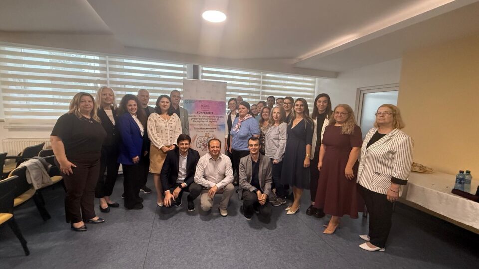 Tema donării de organe, prezentată la Suceava de coordonatorul echipei de transplant hepatic din Centrul Universitar Iași