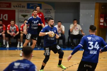 Debut de sezon cu două înfrângeri pentru handbaliști. Se anunță un campionat dens și foarte dificil pentru CSU Suceava