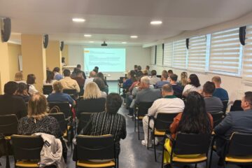 Tema donării de organe, prezentată la Suceava de coordonatorul echipei de transplant hepatic din Centrul Universitar Iași