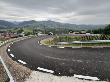Primăria Vatra Moldoviței a finalizat modernizarea a trei drumuri și construcția a două poduri în satul Paltinu