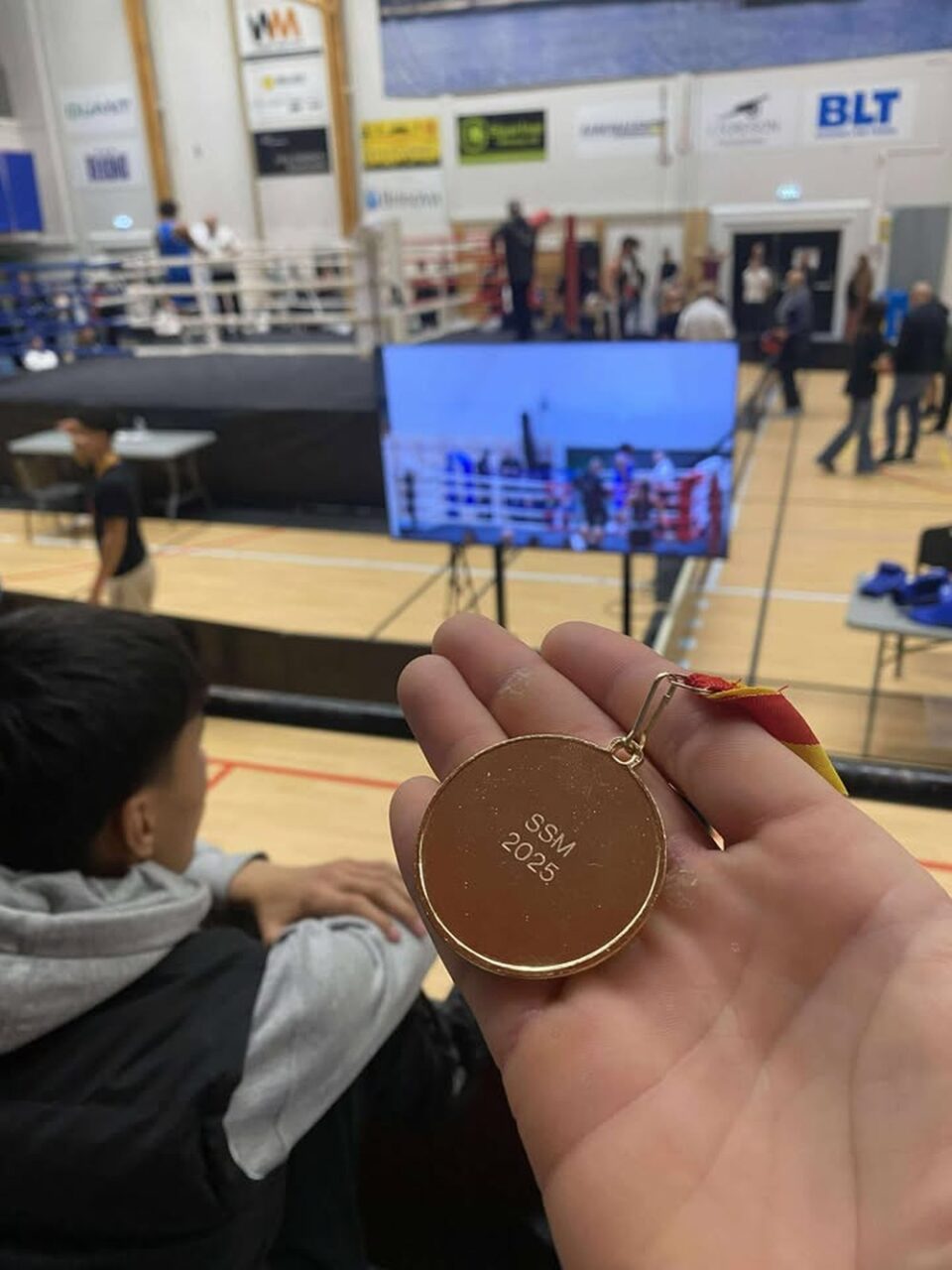 Pugilistul Cristi Măzăreanu, medaliat cu aur în Suedia