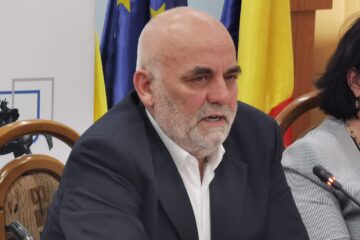 Primarul Rîmbu: „Ori închidem patinoarul, ori îl concesionăm unui operator privat”