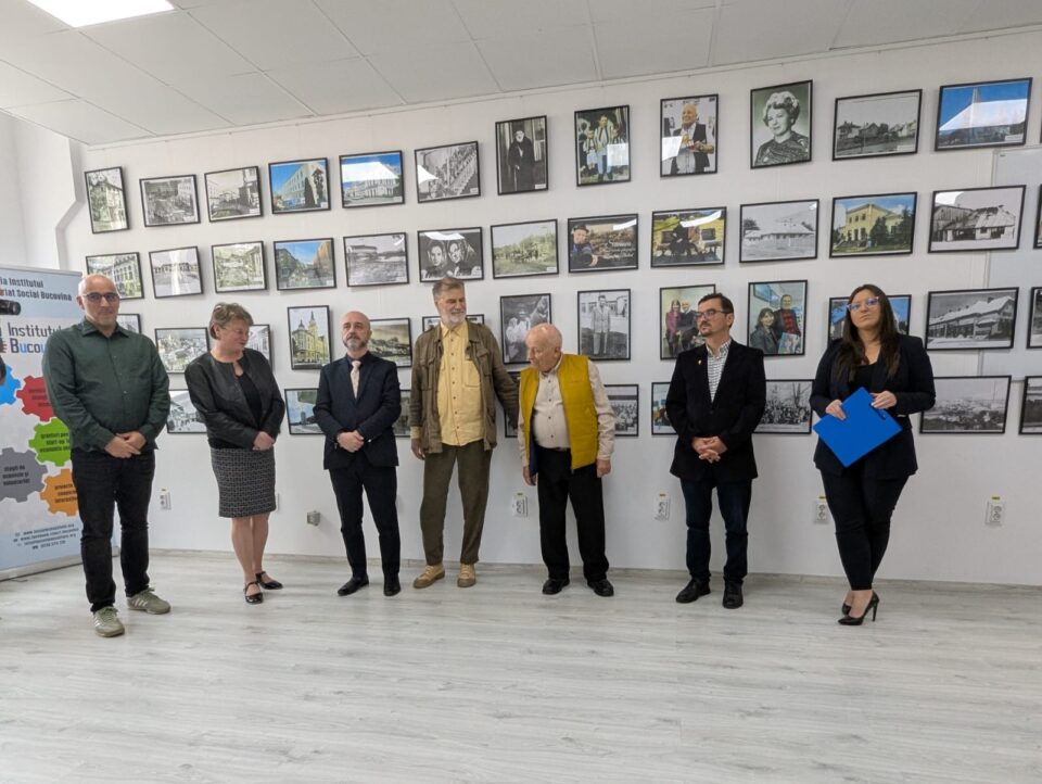 Artistul fotograf Dimitrie Balint și-a sărbătorit cei 95 de ani împliniți, alături de prieteni, la Galeria de Artă „Zamca”