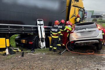 Cele două fete rănite în accidentul de la Pătrăuți au leziuni cerebrale severe