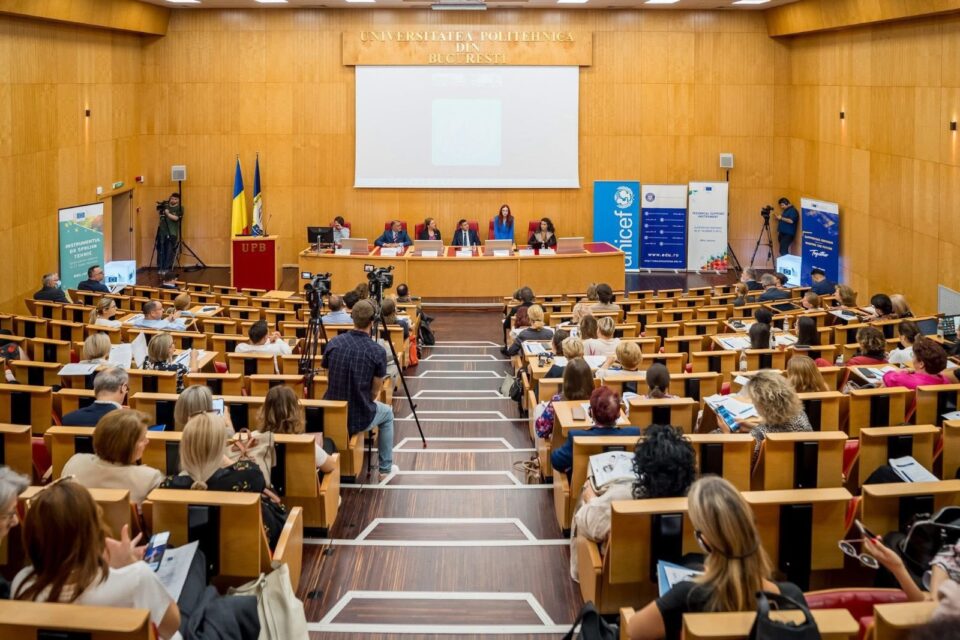 Profesorii Ciprian Anton și Otilia Clipa, la București, la discuții despre reforma în educație