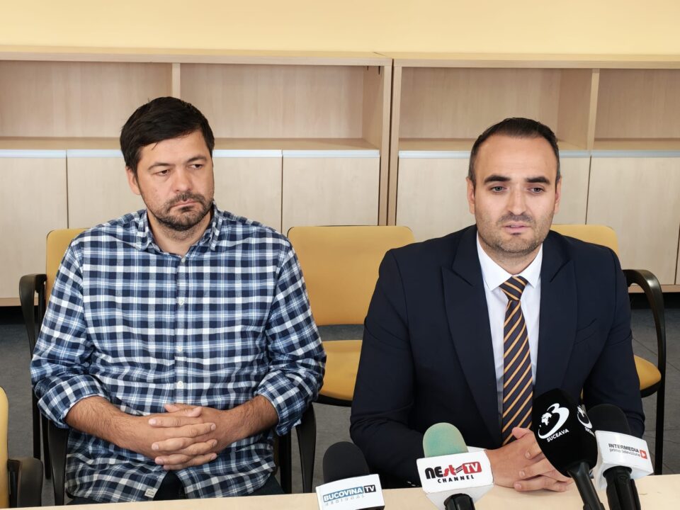 Doctorii Jurchiș și Turcoman au anunțat oficial că renunță la funcția de manager, respectiv director medical al Spitalului Clinic Suceava
