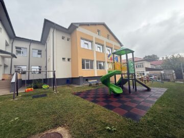 CJ Suceava a finalizat lucrările de modernizare a Grădiniței Speciale din Fălticeni