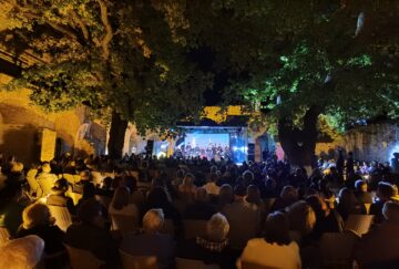 Călătorie muzicală în jurul lumii, în Cetatea de Scaun, cu „Serate în Cetate”, ediția a III-a